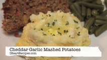 Cheddar Garlic Mashed Potatoes | I Heart Recipes