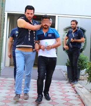 Rus Kadını Takip Edip Biber Gazıyla Gasp Etti, Ara Sokakta Yakalandı