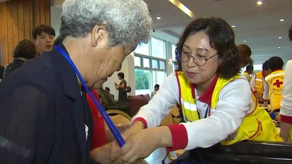 "난생 처음 아버지 만나러 갑니다"...2차상봉단 집결 / YTN