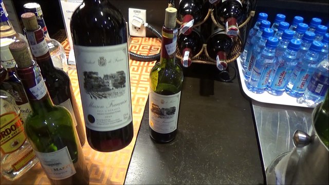 Ho Chi Minh Saigon Lotus Lounge Vietnam Airlines Business Class