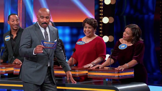 'Celebrity Family Feud' Exclusive Preview