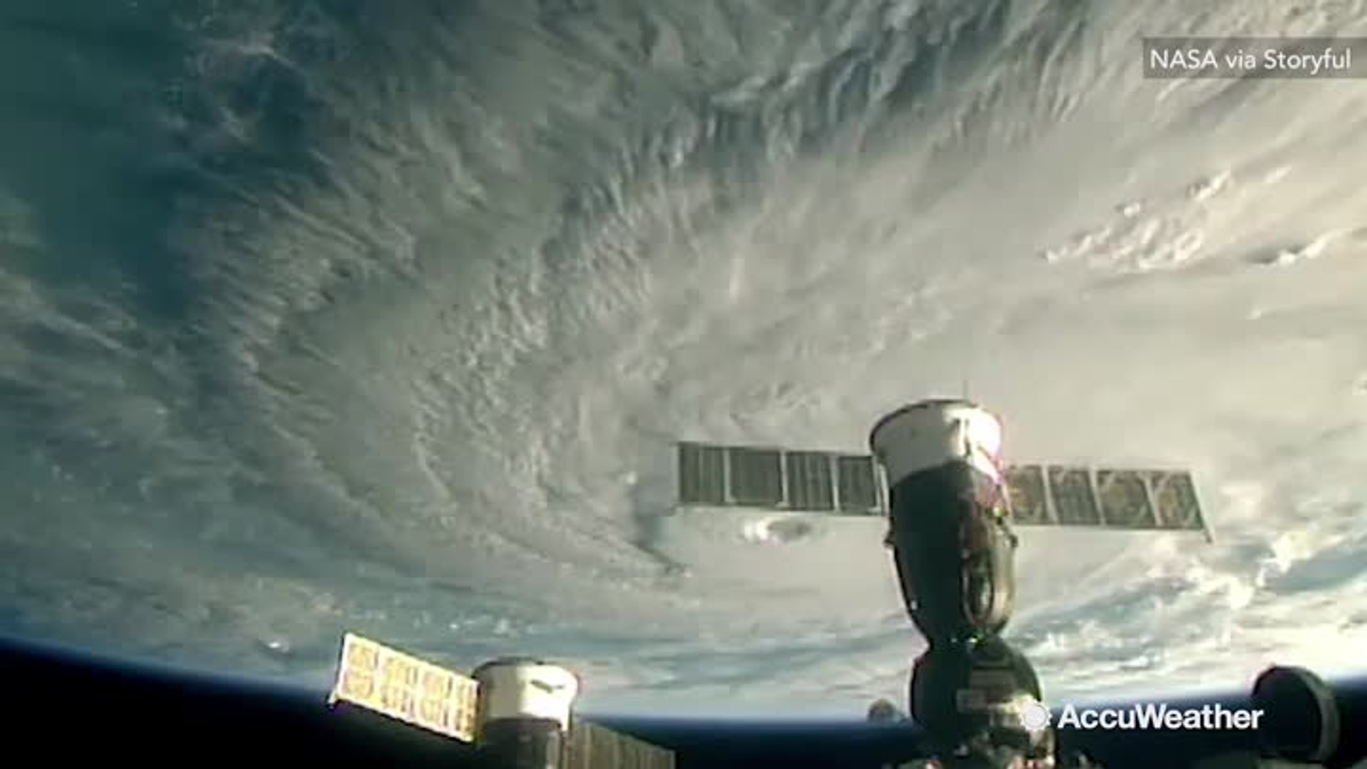 ⁣Space Station captures stunning view of massive Hurricane Lane