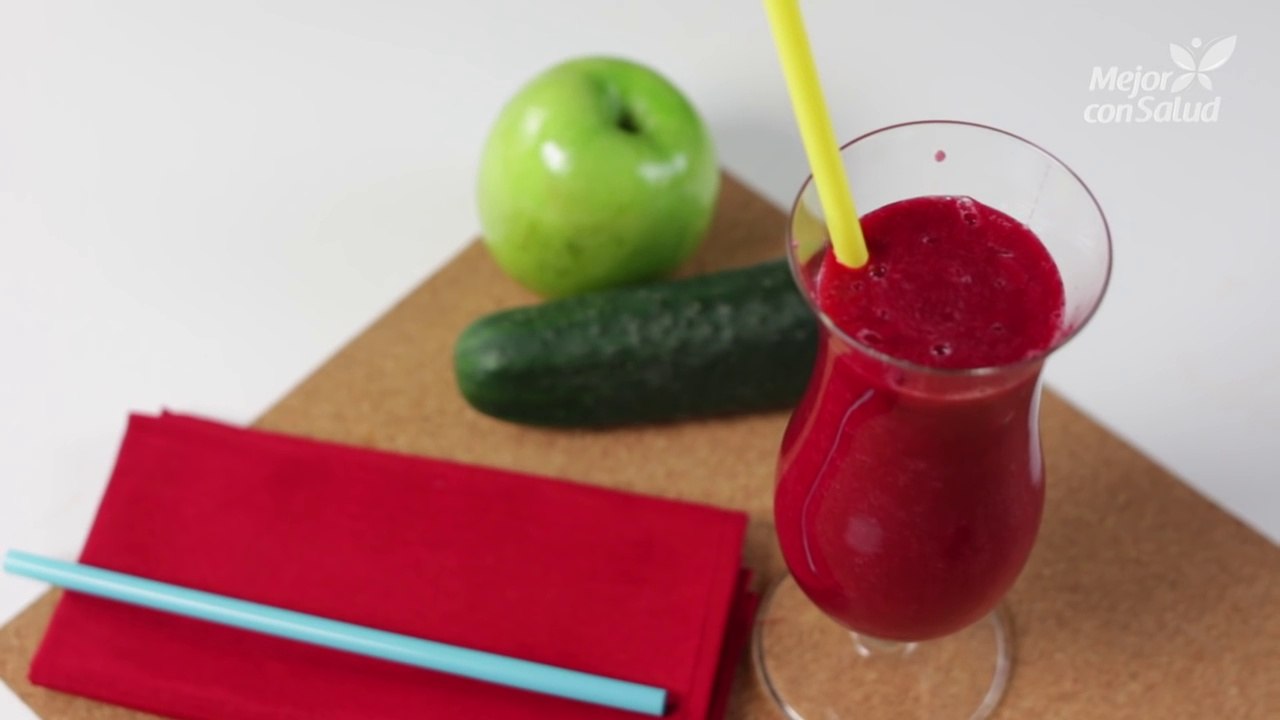 Cómo preparar jugo de remolacha pepino y manzana para la celulitis