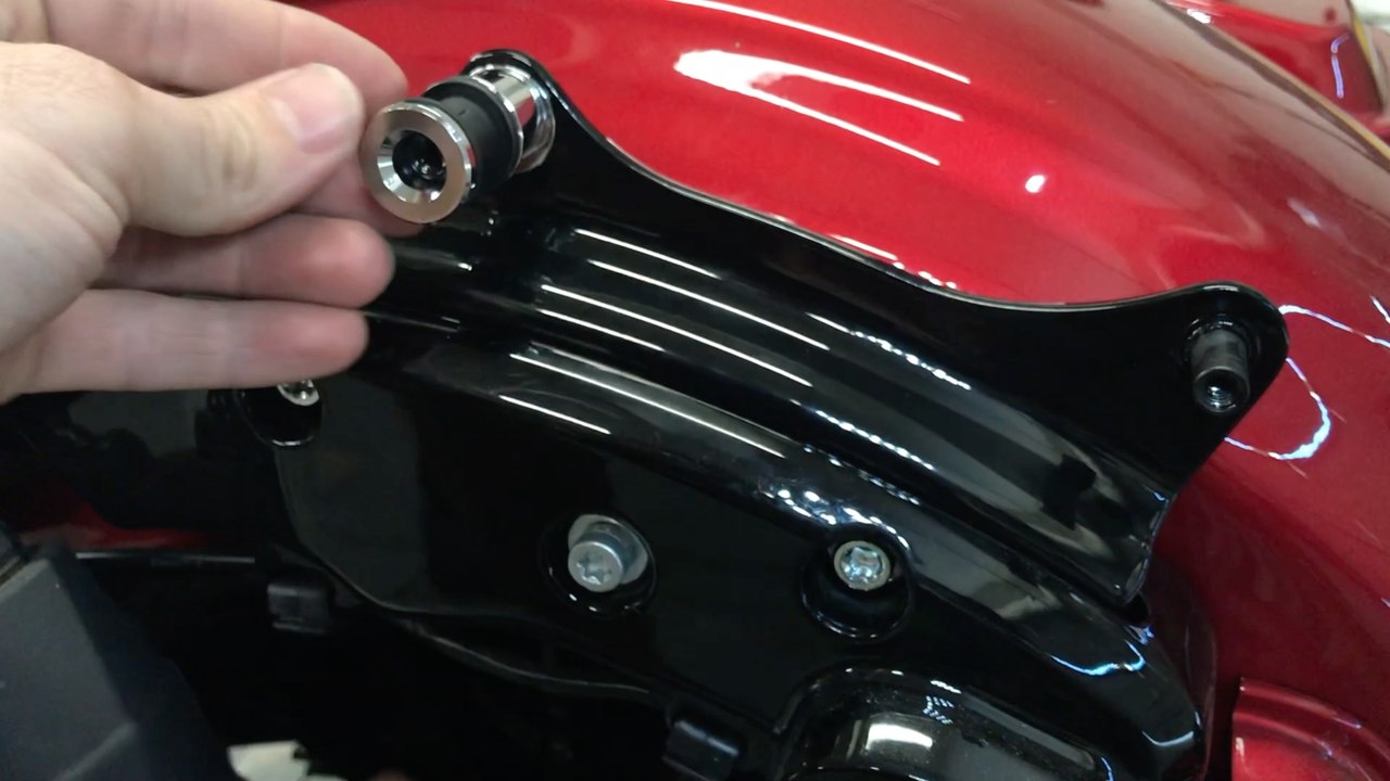 How To Install Harley-Davidson 4-Point Docking Hardware