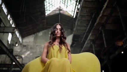 KATARINA ZIVKOVIC - DEVET MESECI (ACOUSTIC ARTWORK 2018)