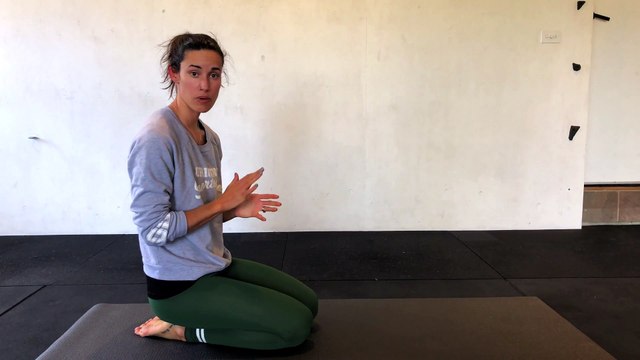 Elise Carver Pop Up Video