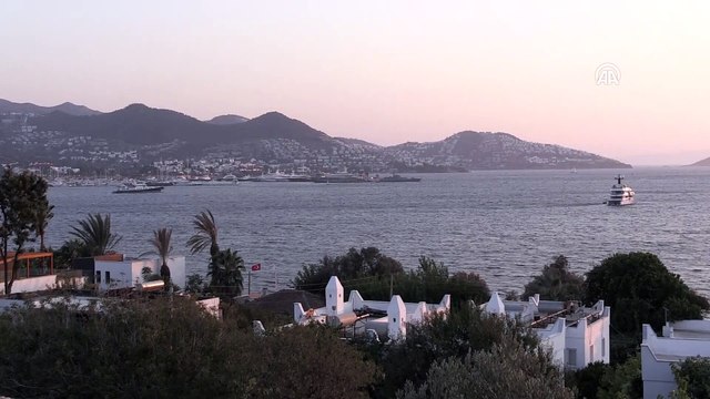 Bodrum'daki dev yata yoğun ilgi - MUĞLA