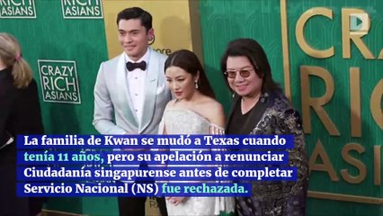 Autor de "Locos ricos y asiáticos" buscado en Singapur por evadir el servicio militar