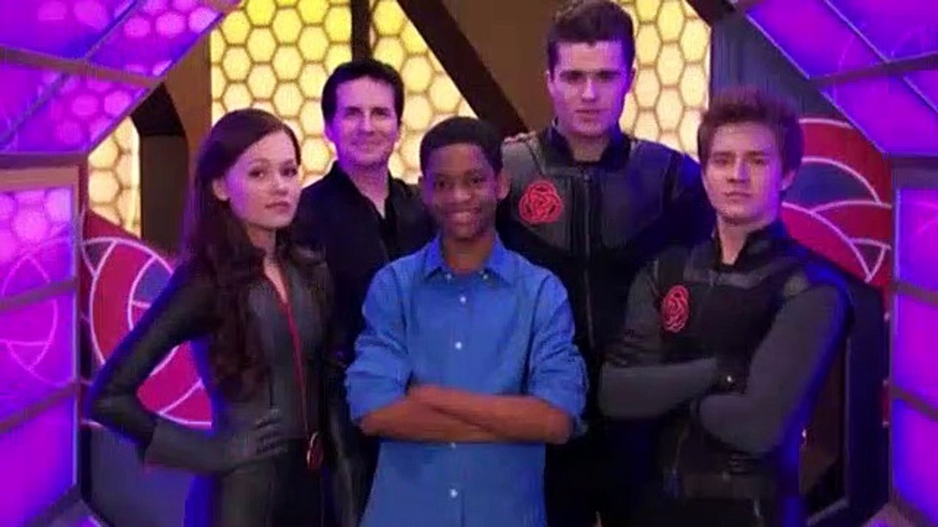 Lab Rats S03e18 Merry Glitchmas Video Dailymotion