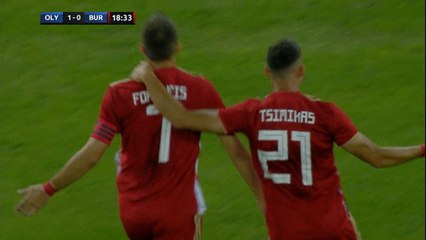 Скачать видео: Fortounis puts Olympiacos ahead against Burnley with stunning free-kick