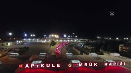 Sınır Kapılarındaki Kuyruklar Devam Ediyor