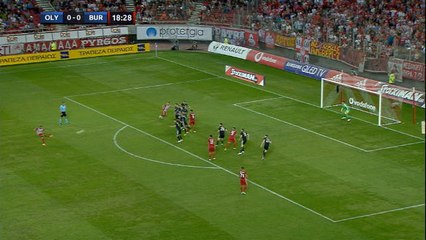 Ligue Europa - Le coup franc parfait de Fortounis pour lancer l'Olympiakos