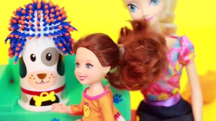 AllToyCollector FROZEN Elsa Barbie Plays with Fuzzy Pet Salon
