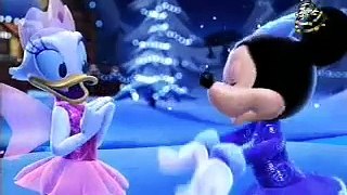 Mickey y sus amigos juntos en Navidad