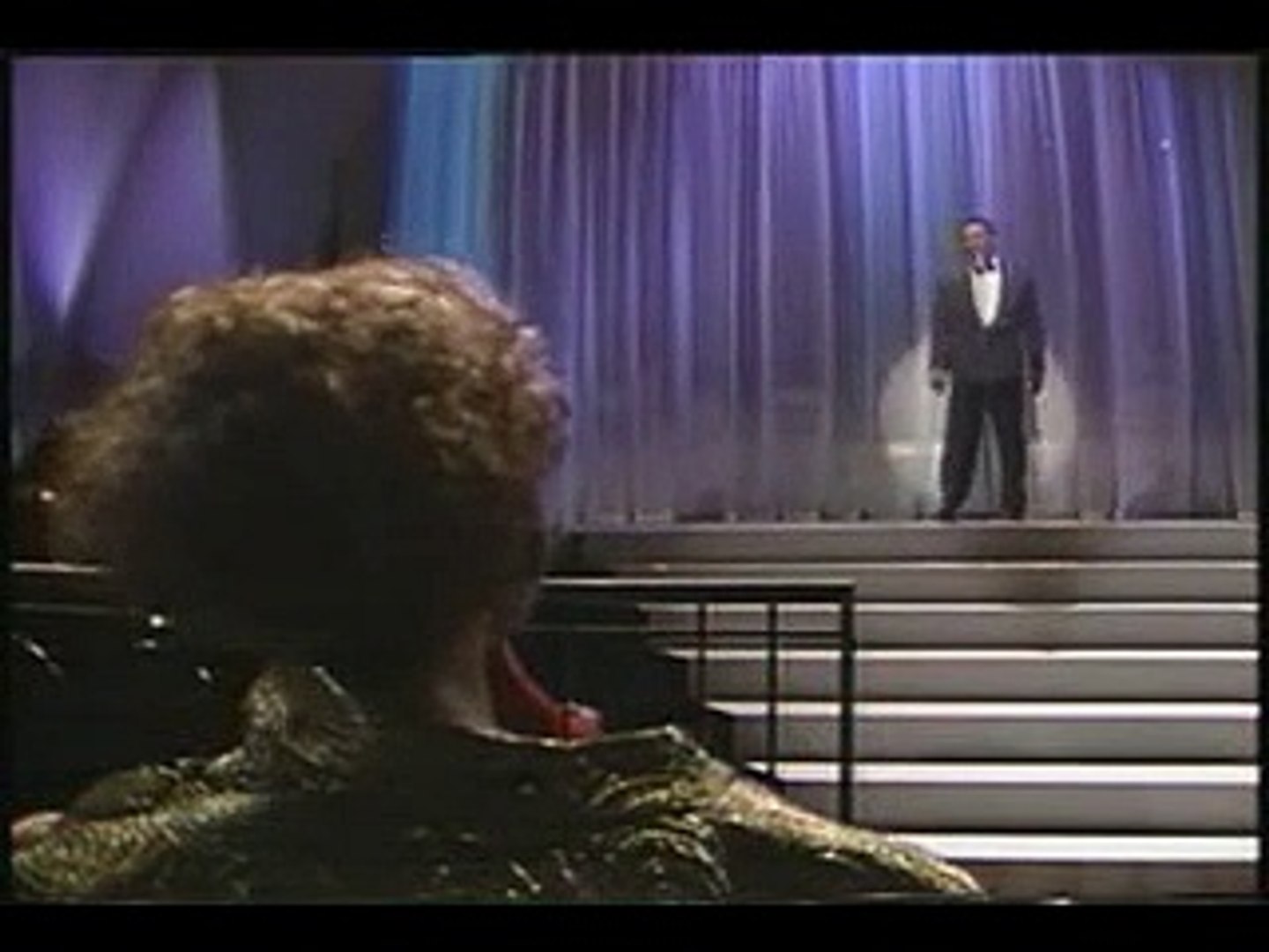 Luther_VanDross_-_A_House_is_not_a_Home_Live