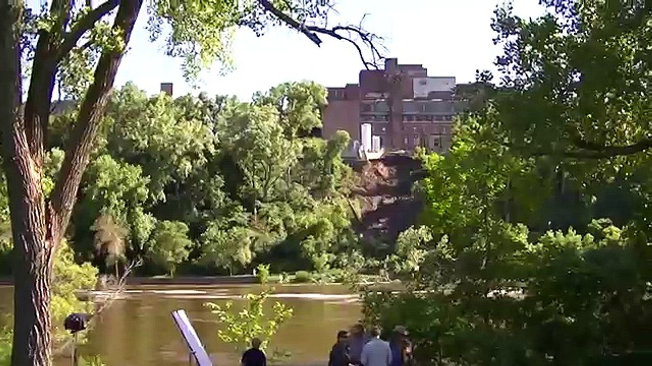 Heavy Rains Cause Massive Mudslide Next to Minnesota Hospital
