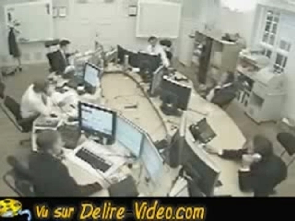 Petite baston au bureau