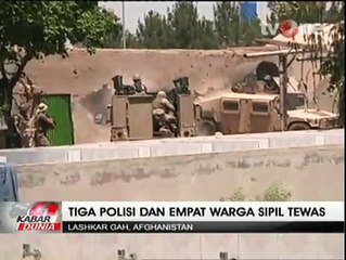 Video herunterladen: Aksi Penyerangan di Afghanistan, 3 Polisi dan 4 Warga Sipil Tewas