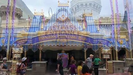Rapunzel and Snow White Give Us a Double Smolder in the New Princess Fairytale Hall, Disne
