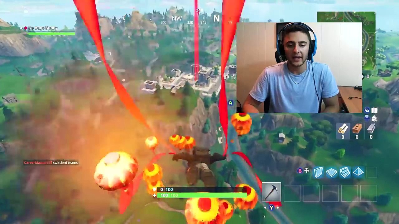 NOOB DEFAULT SKIN PRETENDS HE'S A PAID FORTNITE PRO IN 1V1 PLAYGROUND MODE (Funny Fortnite Trolling)