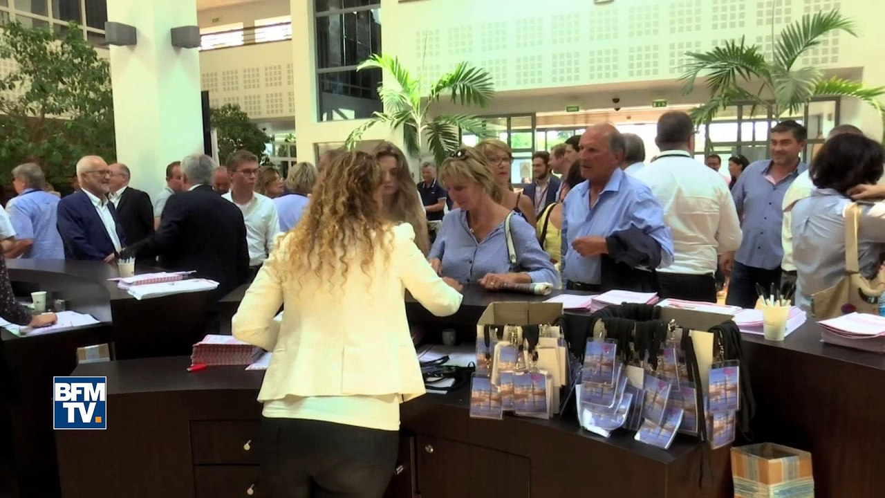 L’ombre de François Hollande plane sur la rentrée du PS