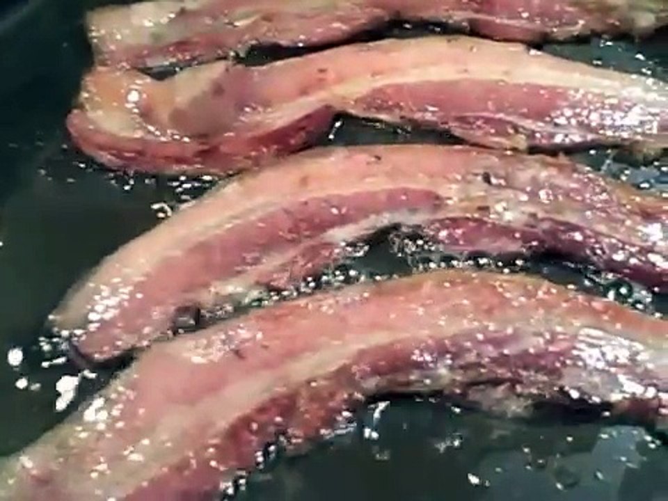 How to Make Homemade Bacon