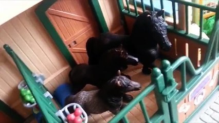 Schleich Horse Stable