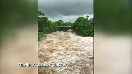 Über Hawaii: Hurrikan Lane verliert an Wucht