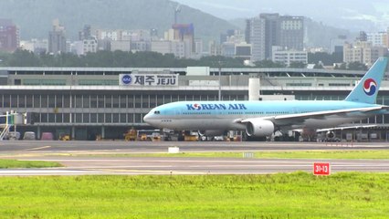 제주 공항, 사흘 만에 정상...공항 혼잡 / YTN