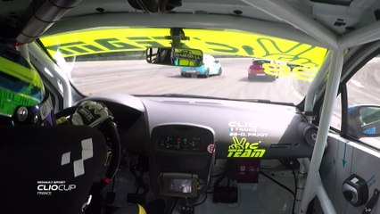 VÍDEO: Onboard en la Clio Cup 2018, ¡flipa!