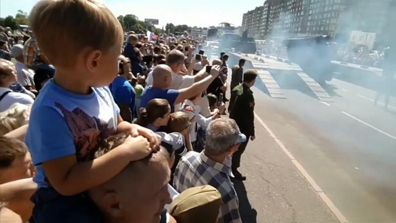 Σοβιετικό τανκ ανετράπη μετά από στρατιωτική πα...