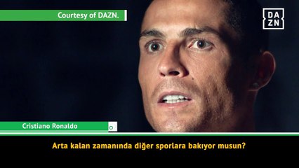 Ronaldo: Dövüş ve masa tenisi severim!