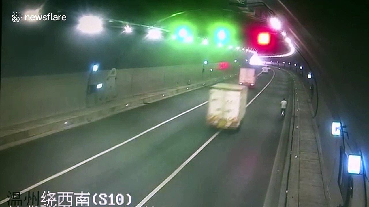 Man cycles on motorway 'as it has road signs'