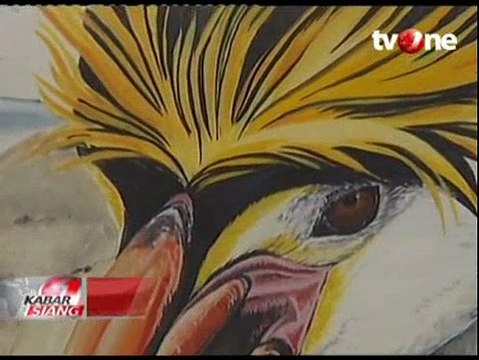 Pameran Seni dari Limbah Plastik di Perut Burung Laut