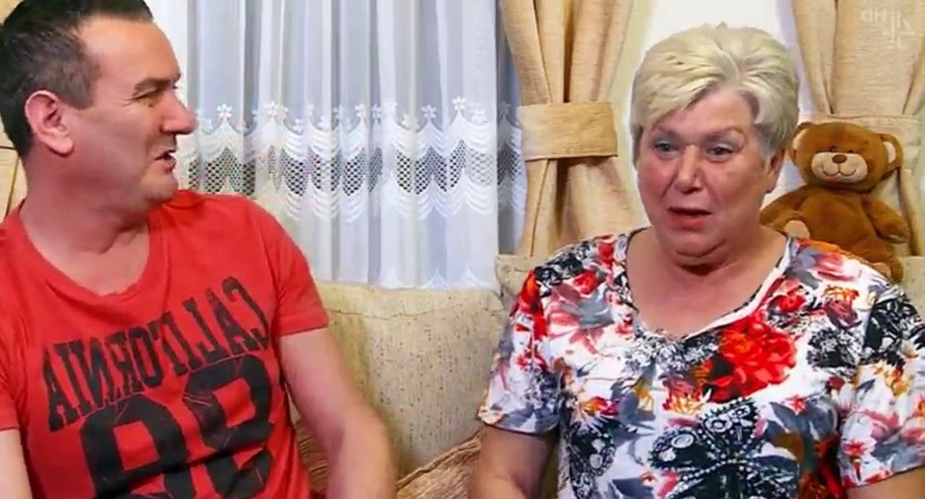 Gogglebox S09 Ep03 3 HD Watch Dailymotion Video