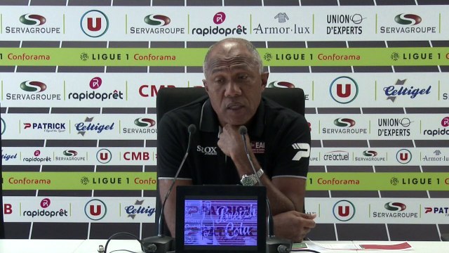 Le point presse d'Antoine Kombouaré avant LOSC-EAG