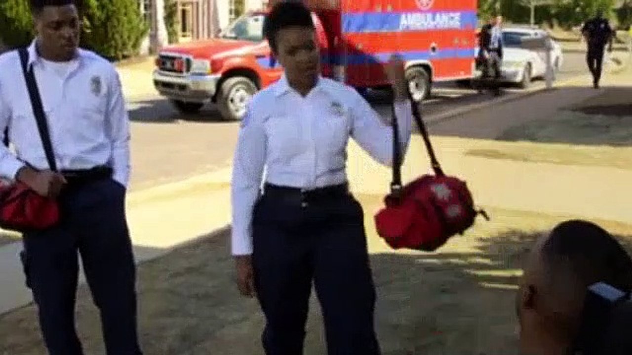 If Loving You is Wrong - S07E06 - Falling