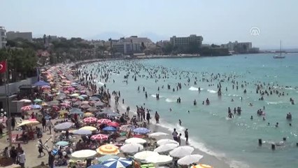 Kuşadası'nda Tatil Yoğunluğu