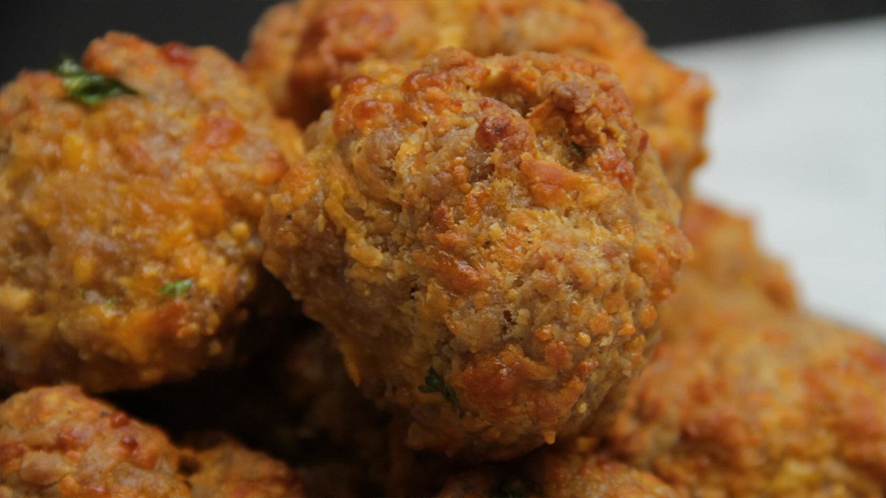 Chedder Sausage Balls!