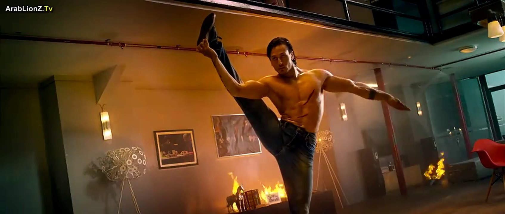 Tiger shroff the best and awsome fight scene the full movie baaghi finish مترجم بالعربية HD