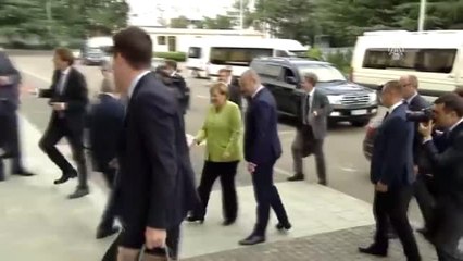 Almanya Başbakanı Merkel Gürcistan'dan Ayrıldı - Tiflis