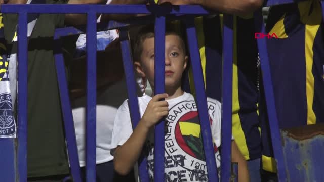 Spor Fenerbahçe'ye İzmir'de Coşkulu Karşılama