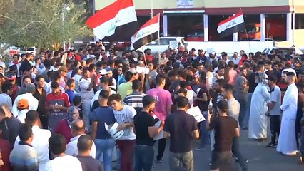 تلوث المياه في البصرة يسمم أكثر من ألفين ويؤجج الشارع