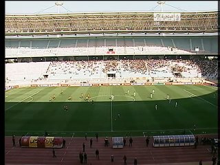 下载视频: الشوط الاول مباراة الترجي الرياضي و المغرب الفاسي 1-1 السوبر الافريقي 2012