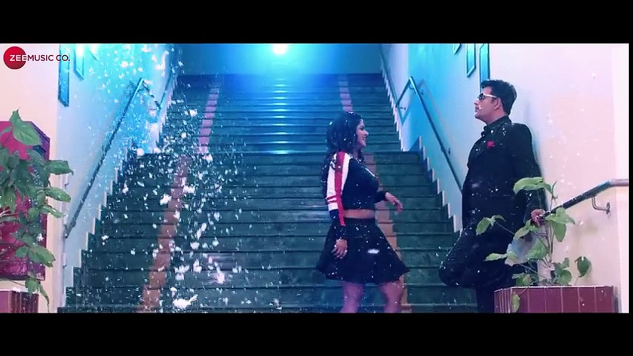 बहियाँ में भारा Bahiyaan Mein Bhaara _ Sanki Daroga _ Ravi Kishan & Anjana Singh _ Alka Jha ( 480 X 854 )