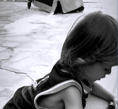 Άννα Βίσση – Νίκος Καρβέλας: Χαλαρές στιγμές με τα εγγόνια τους