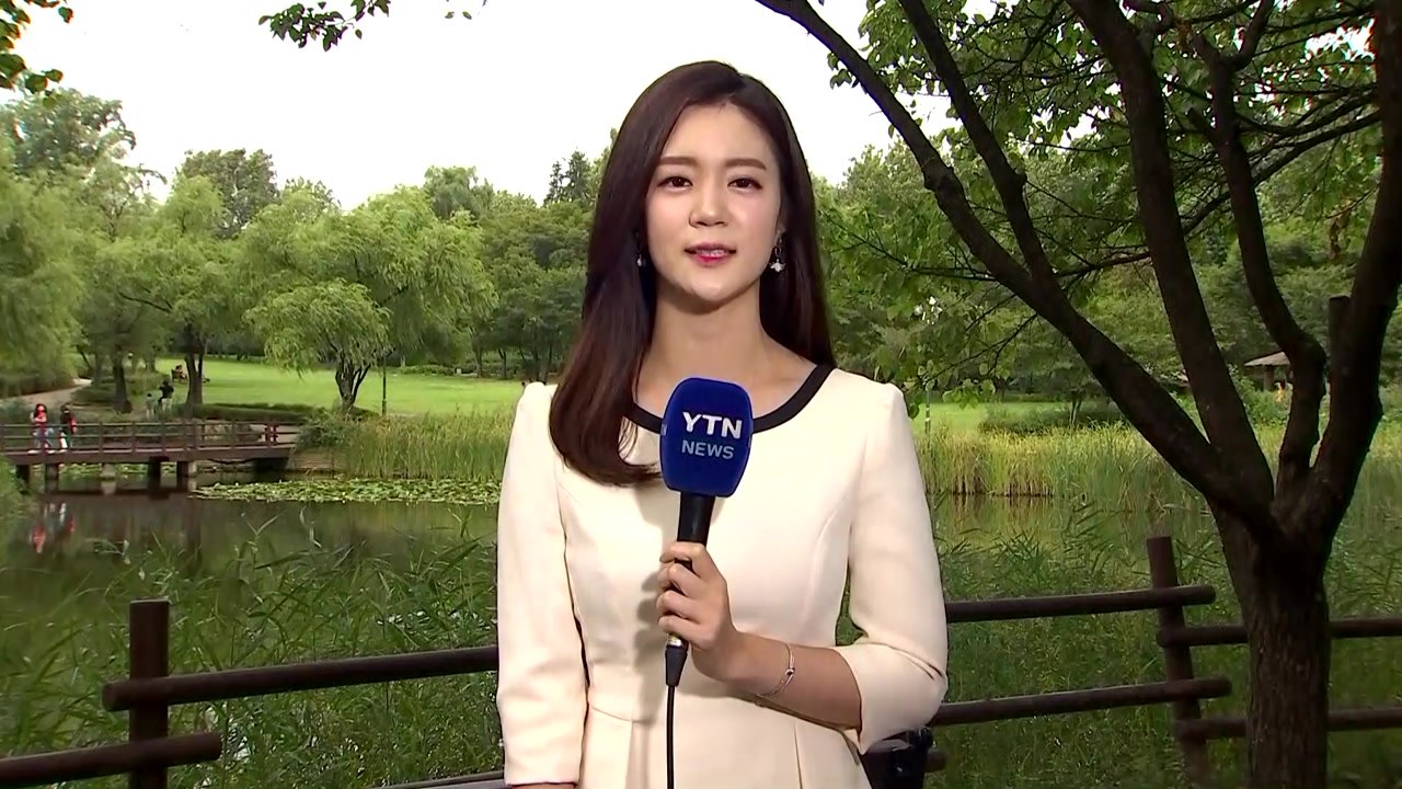 [날씨] 주말 30℃ 늦더위...내일 전국 흐리고 비 / YTN