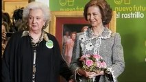 Pilar de Borbón se inclina ante la Reina Letizia en Zarzuela