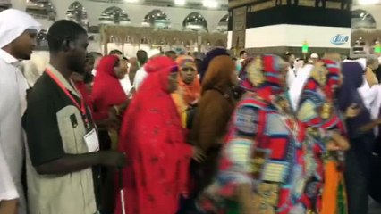 - Kâbe’yi Kalp Gözü İle Tavaf Ediyorlar