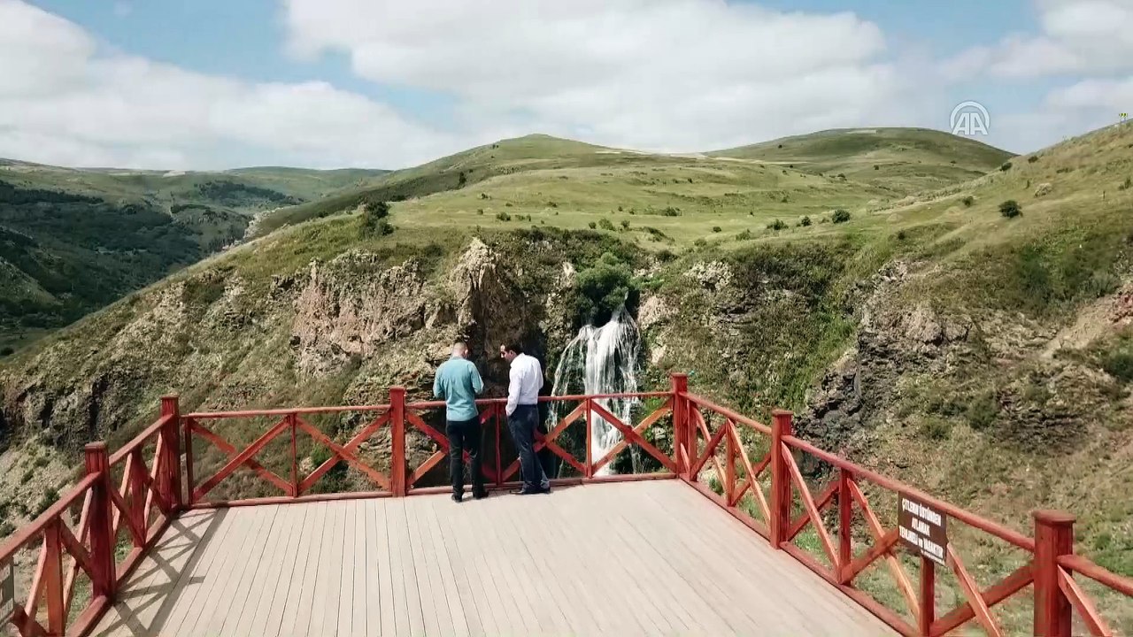 Turizme kazandırılan Susuz Şelalesi ziyaretçileri büyülüyor - KARS